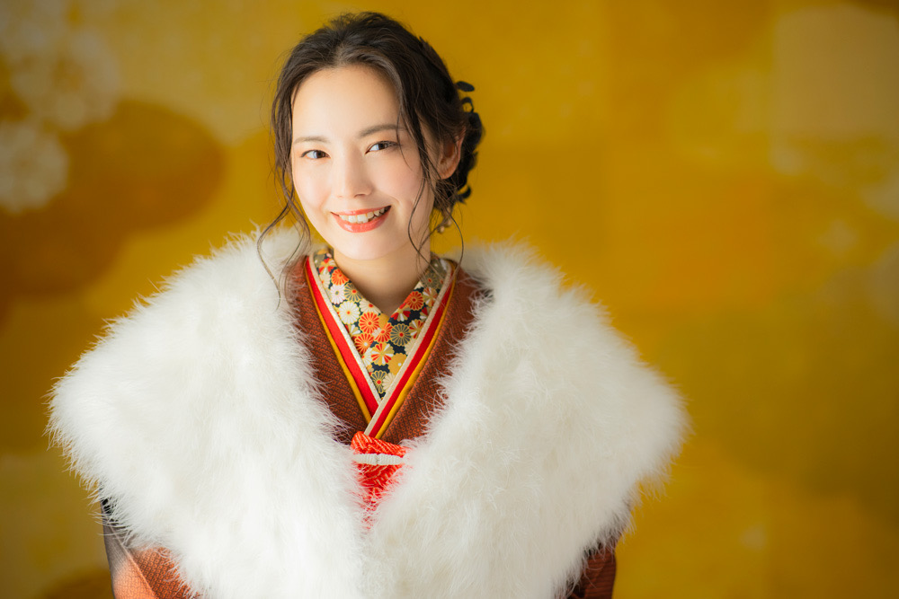 振袖姿の女性