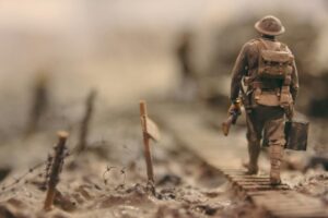 道を歩く兵隊