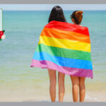 LGBTQの旗を身につける女の子2人