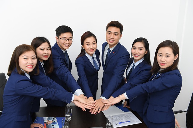 団結した仕事人たち