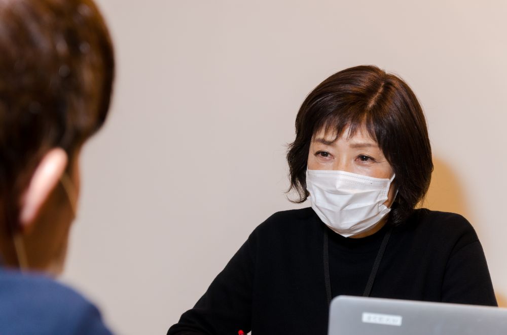 脇田支援員の面談の様子