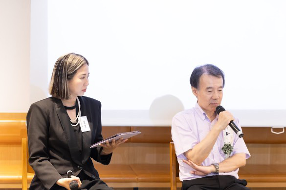 公園を開催した、女性と男性