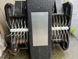 機械の草を刈る部分