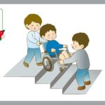 車椅子の男の子を配慮する、二人の男の子